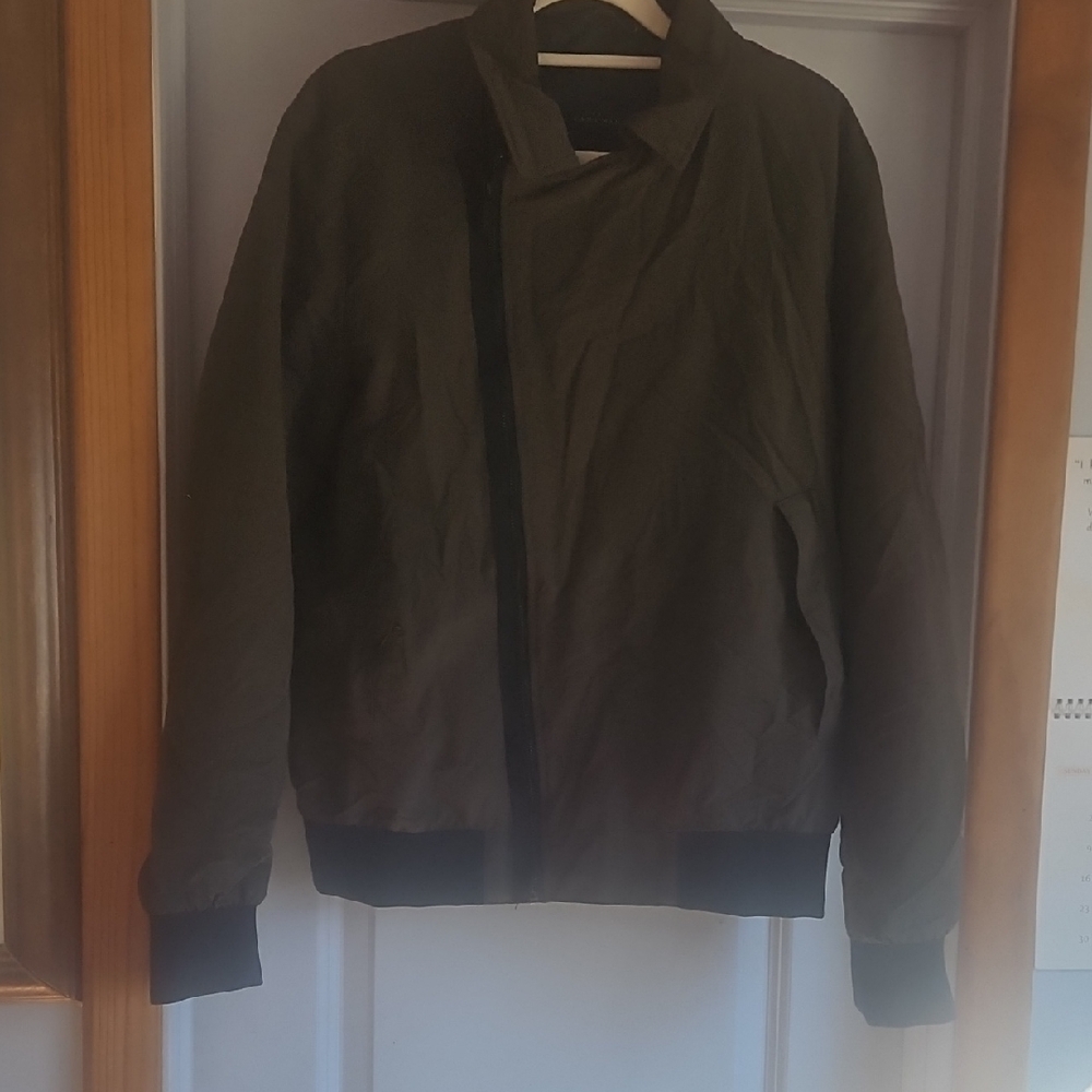 Zara Men's Dark Green Bomber Jacket